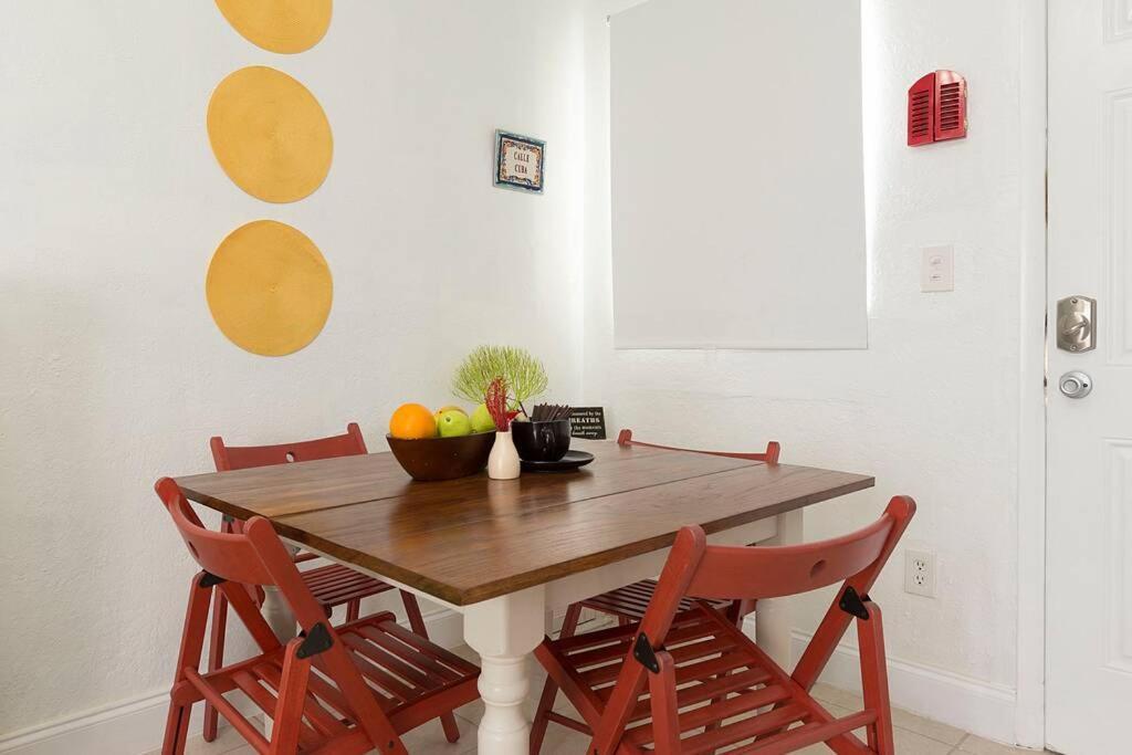 1 Bedroom Apt Near Coconut Grove Miami Exterior foto